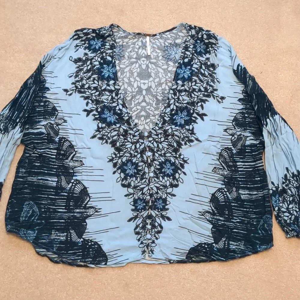 Free People Birds Of A Feather Top Sz. L - Picture 6 of 8